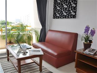 L.A. Tower Hotel Bangkok Exterior photo